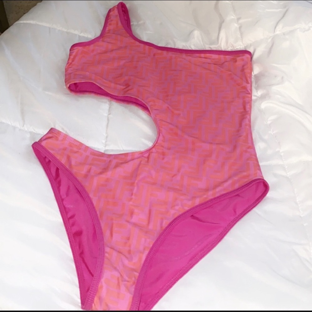 Fendi Pink Swimsuit XL never worn